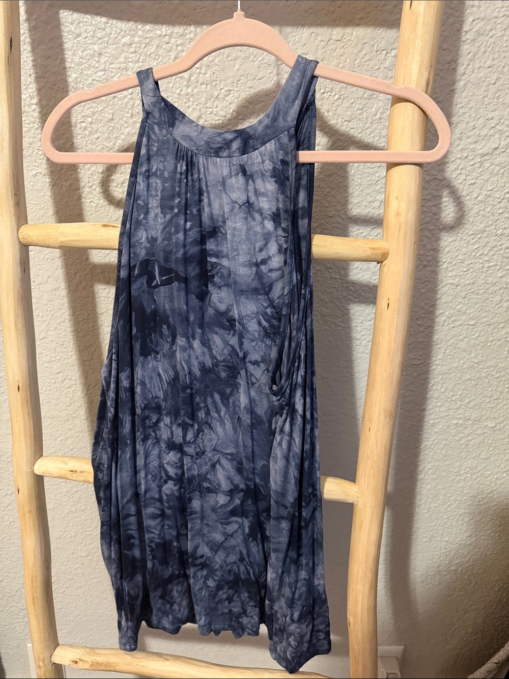 Women's Navy Tie-Dye Tank Top - Casual Summer Layer